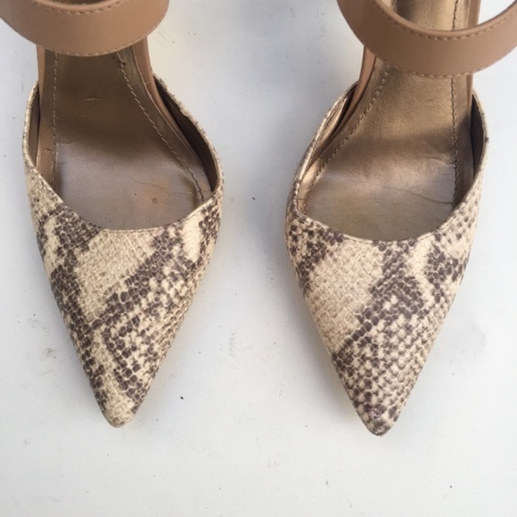 BCBGENERATION Snake Print Pointed Toe Mary Jane - Picture 4 of 6